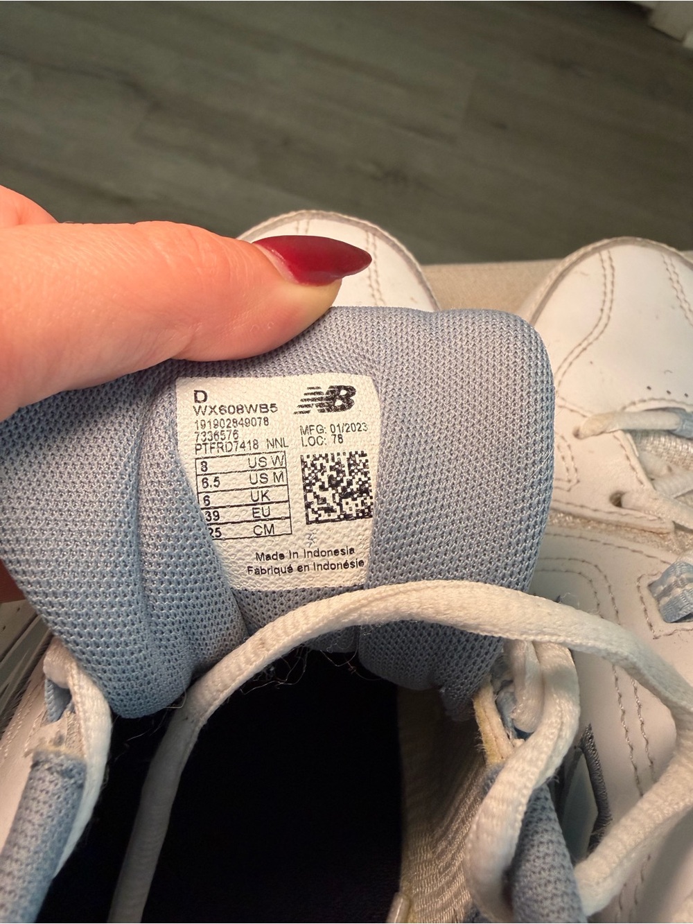 New Balance Women’s 608 V5 - Picture 4 of 6